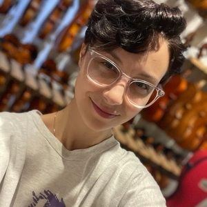 Meet your Posher, Anna